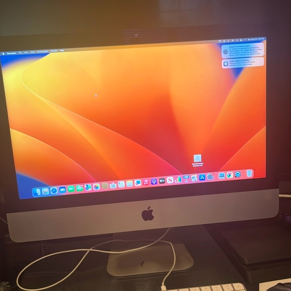 A Thin 2022 Mac computer rarely used since i bought it.